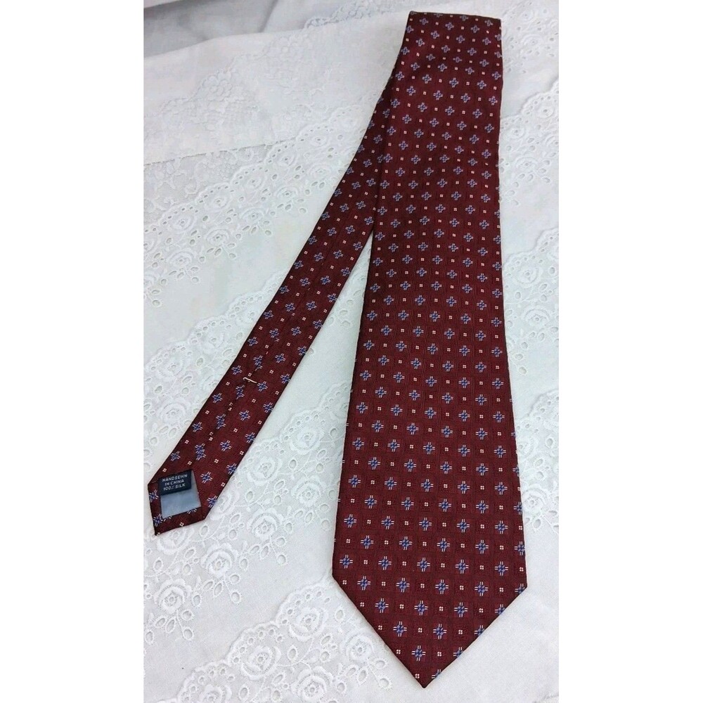 Lands End Burgundy Mens Silk Jacquard Handsewn Tie Preppy Business Professional